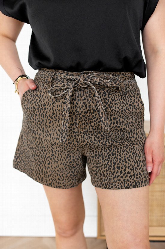 Wild Card Shorts